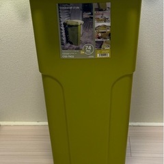 新品　未使用　　大きめ　ゴミ箱70Lの画像