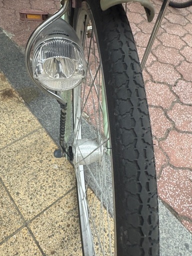 かわいい自転車　通勤通学　変速＆オートライト付き