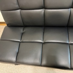 ソファベッド　合皮　三人がけ　　使用期間半年以内
の画像