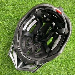 自転車専用ヘルメット【特価】
の画像