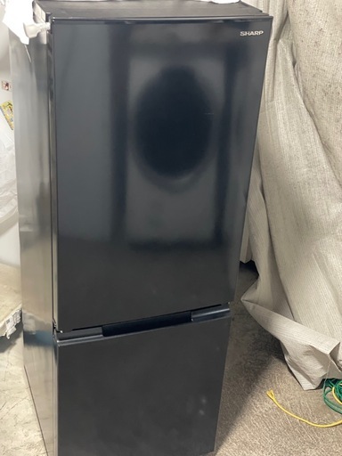 【リサイクルサービス八光】【2022年製】Hisense 2ドア冷蔵庫 120L HR-B12J1B｜ブラック｜安心の3ヶ月保証＆最長3年延長保証 HR-B12J1B | ハイセンスジャパン株式会社
