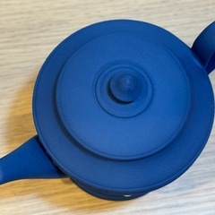 A8102【ウェッジウッド】ジャスパー ポートランドブルー クラシカルカメオ ミニティーポットの画像