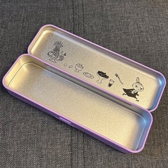 ムーミン　リトルミィ　ビスケット缶　メリーチョコレート　お菓子の缶　ブルー　パープル　２個 の画像