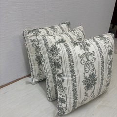 クッション　3点　の画像