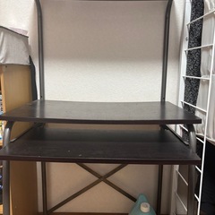 パソコンデスクの画像