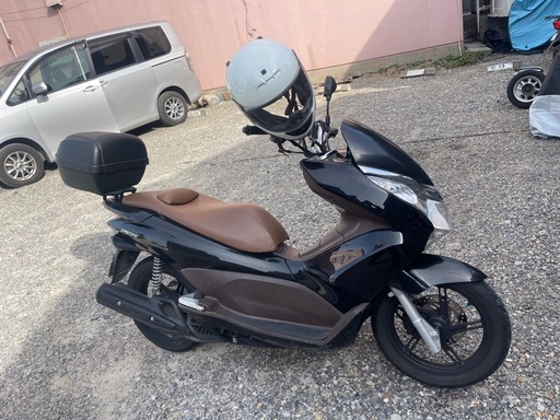 PCX JF28 黒 低走行 実働 自賠責9年4月まで