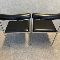 中古　椅子二脚　セット　黒　の画像