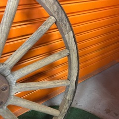 木製車輪　大八車　アンティーク 本物　農機具　ガーデニング 車輪85センチの画像