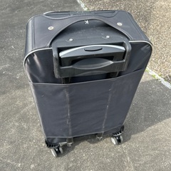 【差し上げます】スーツケース　の画像