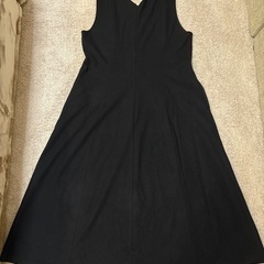 ①ユニクロ コーデュロイ調 ジャンパースカート ワンピース 黒 Mの画像