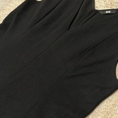 ①ユニクロ コーデュロイ調 ジャンパースカート ワンピース 黒 Mの画像