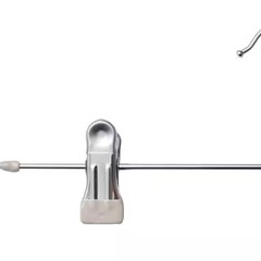 ニトリ　ボトムスハンガー  25本の画像