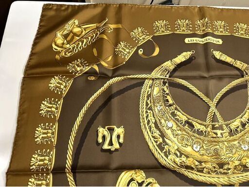 HERMES エルメス カレ90 LES CAVALIERS D'OR 黄金の騎士 ブラウン系 シルク スカーフ 箱付き☆札幌市 白石店