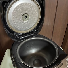 タイガーの炊飯器5.5合炊きの画像