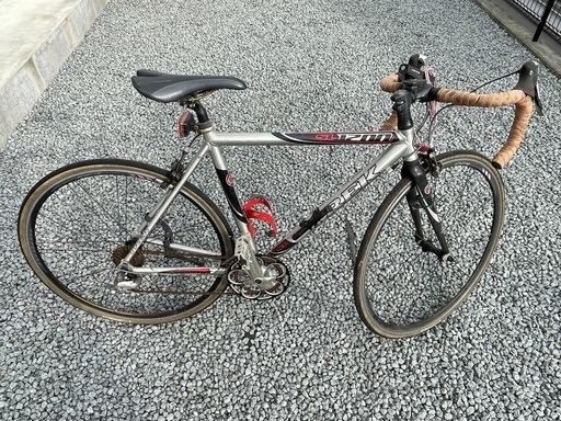 【取引中】TREK    SL1200