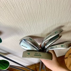 マルマン ゴルフクラブセットキャディバッグ付き_レディース
の画像