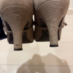 銀座かねまつ　ベージュ　パンプス　23.5センチの画像