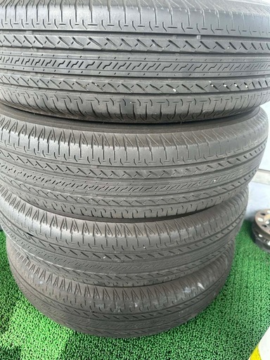 ジムニー夏タイヤのみ175/80/R16 (ブリヂストン)
