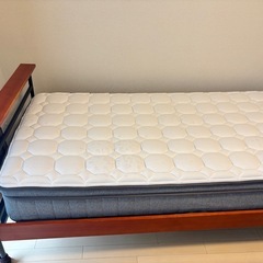 【江東区亀戸】シングルベッドフレーム＋マットレスの画像