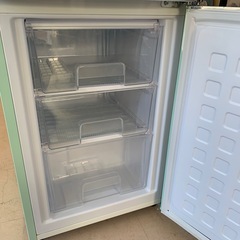 美原店 アイリスオーヤマ レトロデザイン 冷凍冷蔵庫 PRR-142D-LG 2022年製 ライトグリーン メタリックハンドル　2ドアの画像