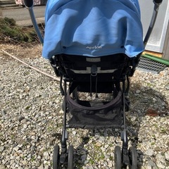 apricaベビーカーの画像