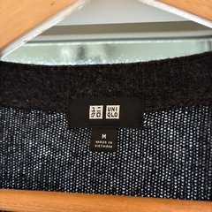 ユニクロ　メンズ　カーディガン　2枚の画像
