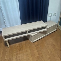 美品　伸縮テレビボードの画像