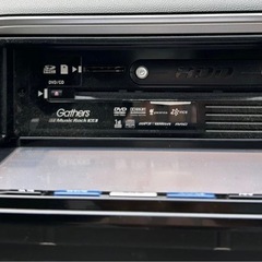 ナビ美品の画像