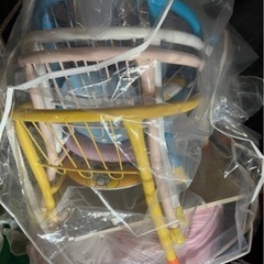 中古⛄️子ども用イス 椅子 パイプ 各値段の画像