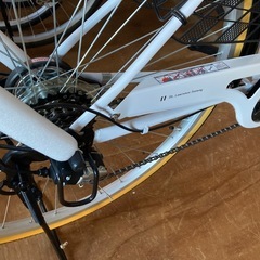 未使用 未登録 自転車 ローレンス 27インチ 6段変速 白の画像