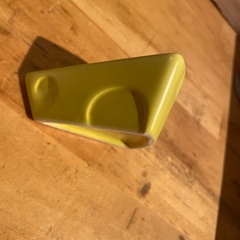 チーズ型皿の画像