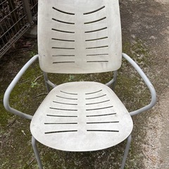 折りたたみ式ガーデンテーブル＋チェア2脚の画像