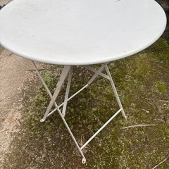 折りたたみ式ガーデンテーブル＋チェア2脚の画像