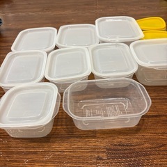 タッパーの画像