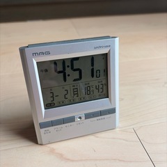 目覚まし時計
の画像