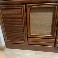 食器棚お譲りしますの画像