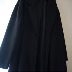 黒 ブラック ロングコートの画像