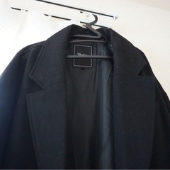 黒 ブラック ロングコートの画像