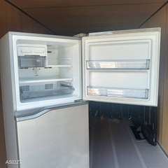 C069 送料設置無料　Panasonic　人気モデル　大型冷蔵庫　248Lの画像