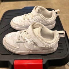 ナイキ　スニーカー　白　16cm NIKE コートバーLOWの画像