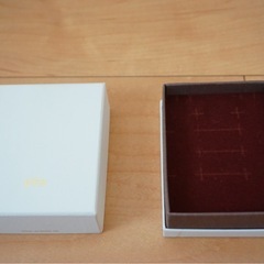 ete アクセサリー空箱の画像