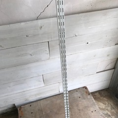 棚作りに⭕️チャンネルサポート(棚柱)3本まとめて/ホワイトの画像