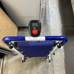 O 2603-0033 お散歩ロード　自走式ウォーカー　キズ汚れ有りの画像
