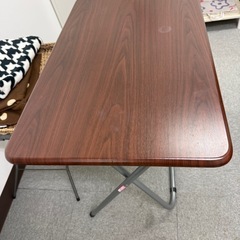 コンパクトテーブル&イスセットの画像