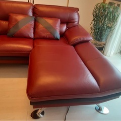 赤色 ソファー の画像