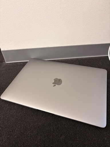 パソコン MacBook Pro