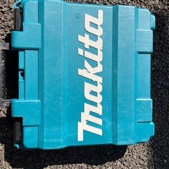 マキタ(Makita) 高圧仕上釘打(赤) エアダスタ付 AF552H大工道具の画像