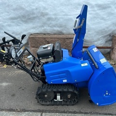 ヤマハYT1070 10馬力除雪機　の画像