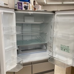 パナソニック　6ドア冷蔵庫　2022年製の画像