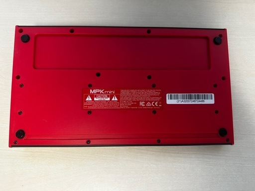 AKAI｜アカイ 〔USB MIDIコントローラー〕MPK mini Play